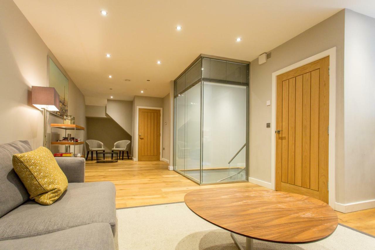 The Sweet Mews - Large 4Bdr Home London Bagian luar foto