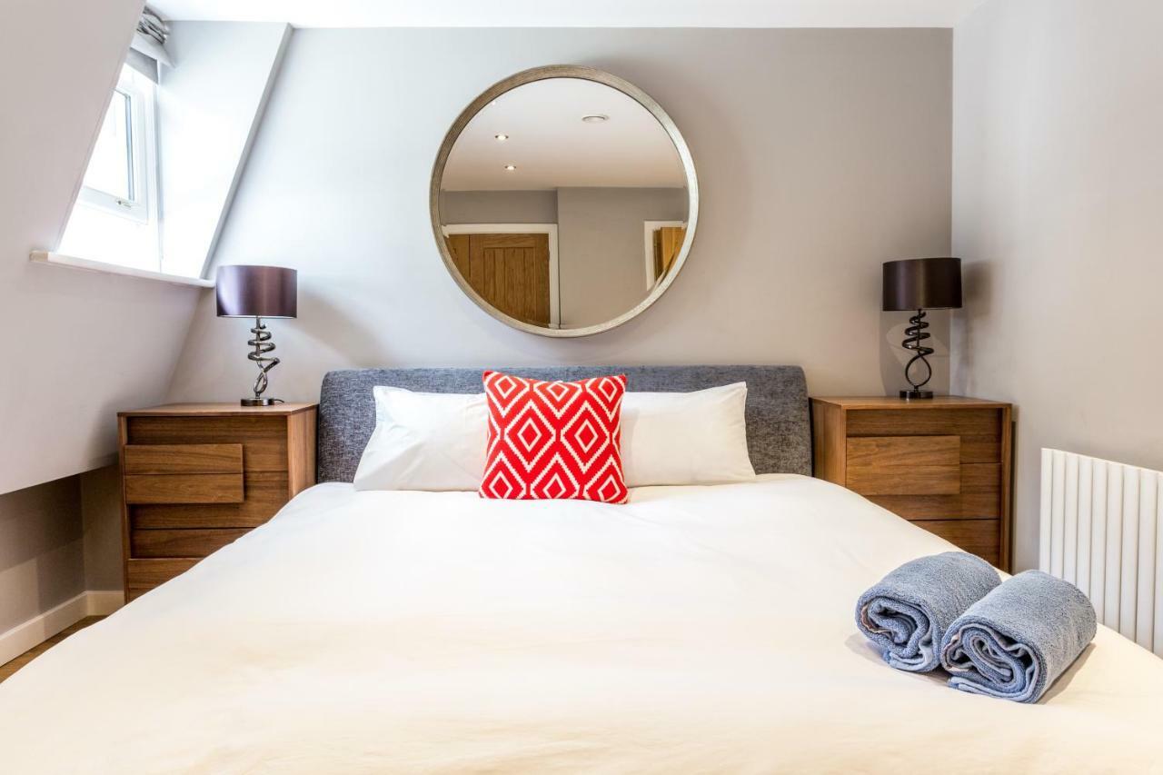 The Sweet Mews - Large 4Bdr Home London Bagian luar foto