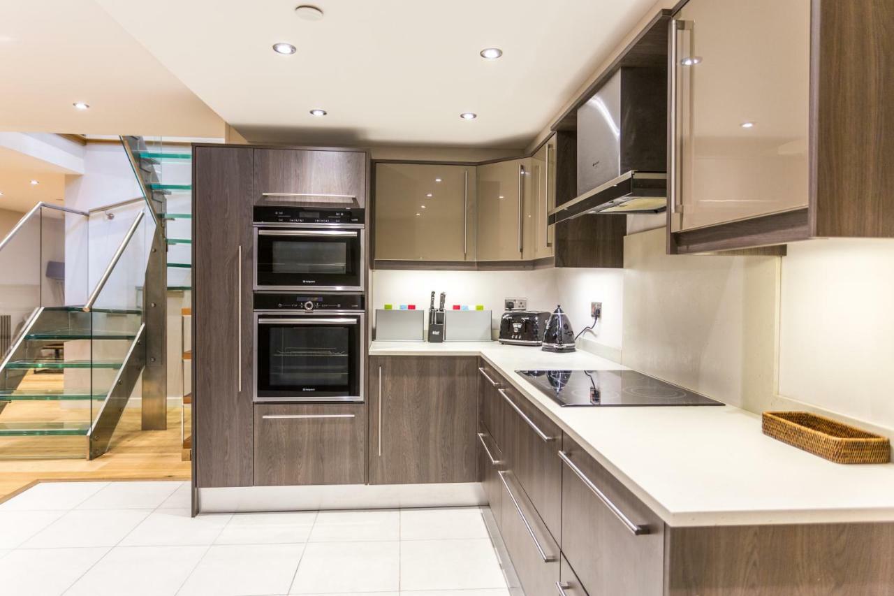 The Sweet Mews - Large 4Bdr Home London Bagian luar foto