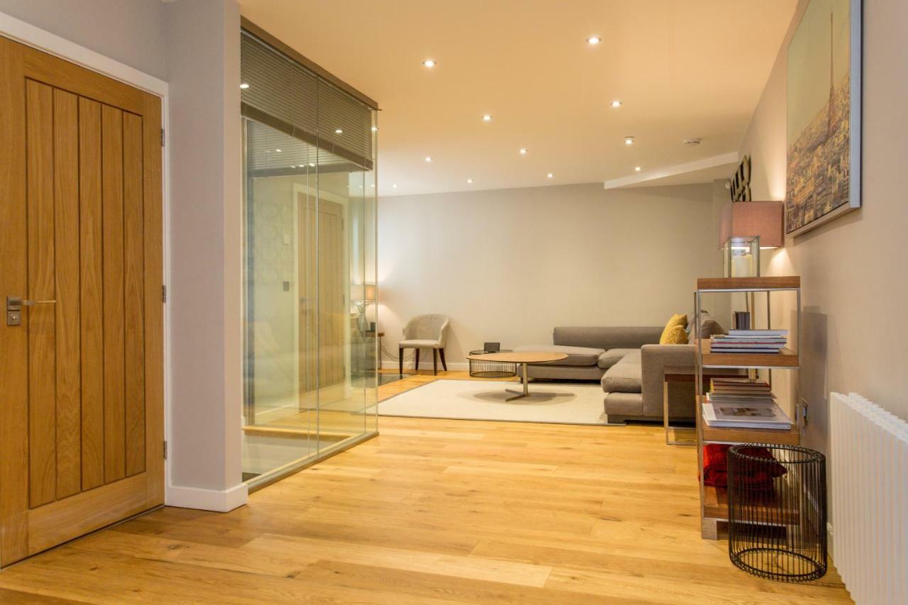 The Sweet Mews - Large 4Bdr Home London Bagian luar foto