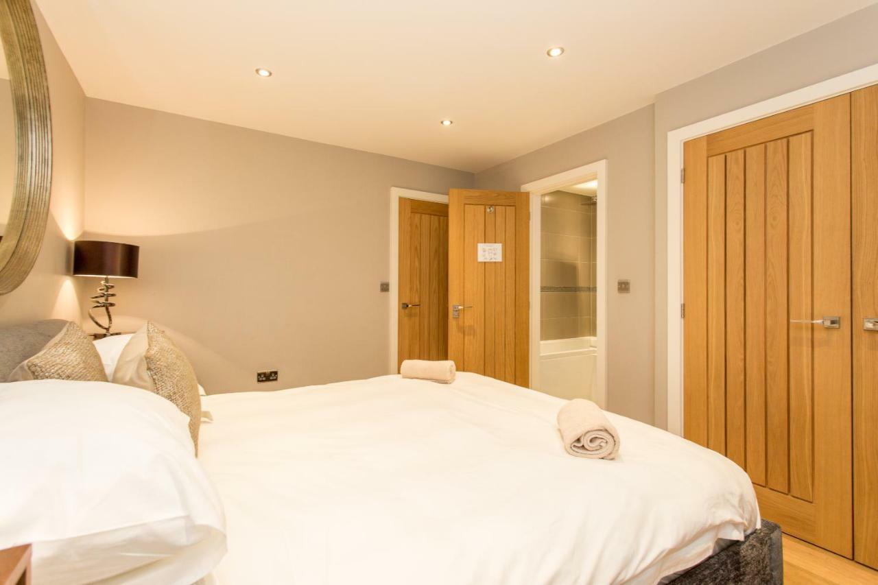 The Sweet Mews - Large 4Bdr Home London Bagian luar foto