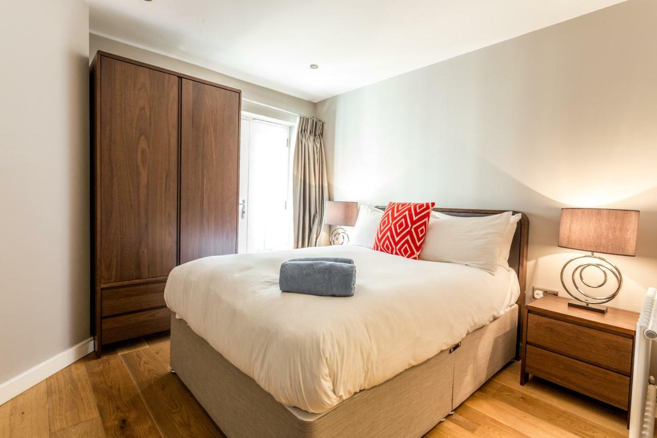 The Sweet Mews - Large 4Bdr Home London Bagian luar foto