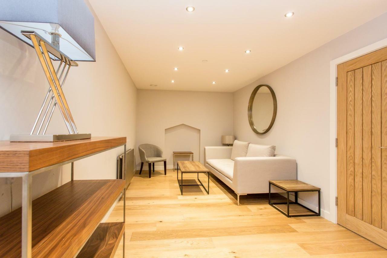 The Sweet Mews - Large 4Bdr Home London Bagian luar foto