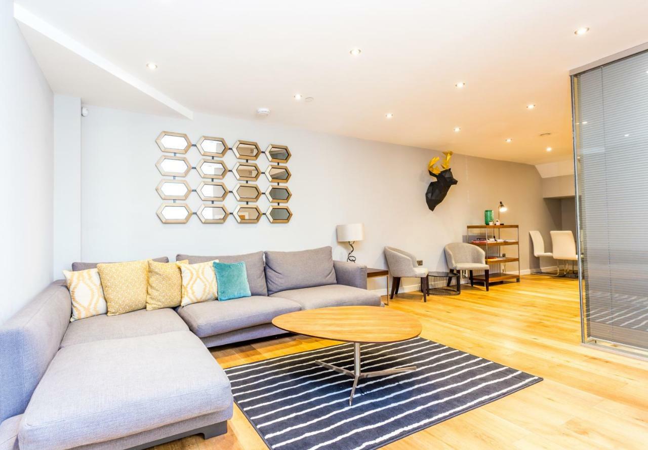 The Sweet Mews - Large 4Bdr Home London Bagian luar foto